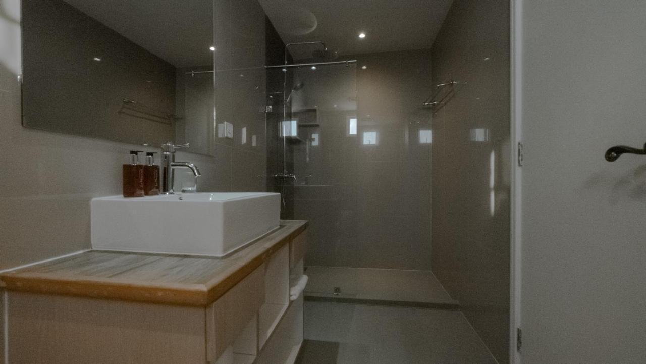 Lea Spa Hotel Maafushi Exteriör bild